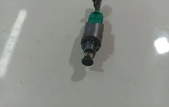 Brake pedal sensor switch