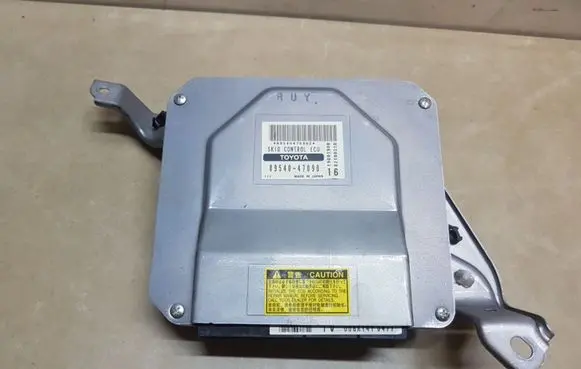 Toyota Prius (XW20) Engine control unit/module 8954047090