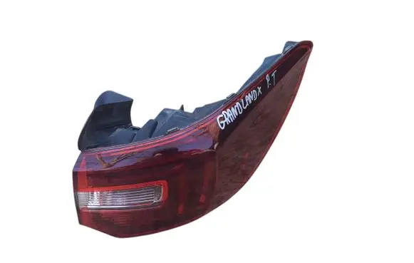 Opel Grandland X Rear/tail lights YP00098280 81660201
