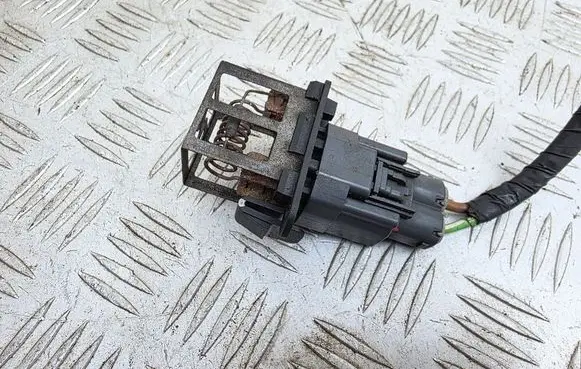 Ford B-MAX Coolant fan relay 