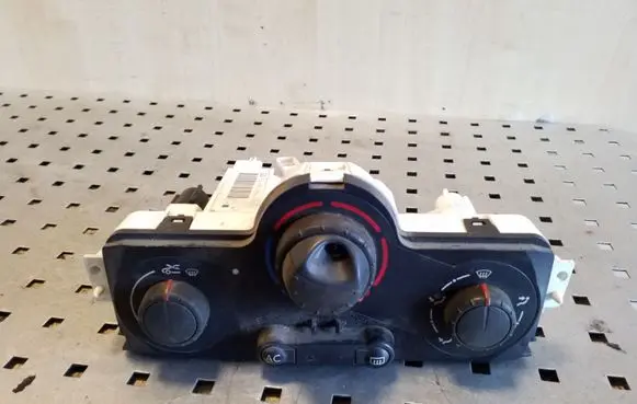 Renault Megane II Climate control unit 69587001 69420001