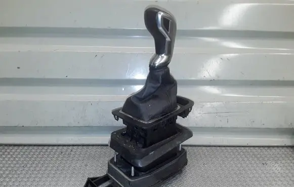 Citroen C5 Gear shifter/selector 
