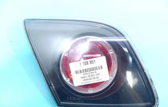 Mazda 3 I Rear/tail lights P2913L IMPRK1109951