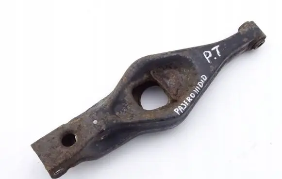 Mitsubishi Pajero Rear control arm