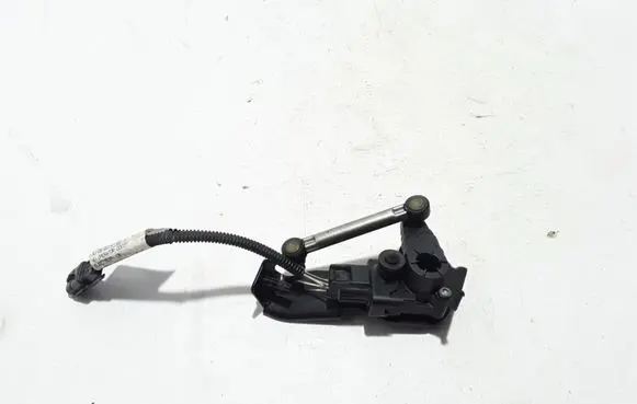 Rear air suspension level height sensor