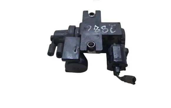 Toyota Corolla Verso AR10 Turbo solenoid valve 258190R011 70051308