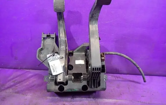 Fiat Ducato Pedal assembly 3802501020