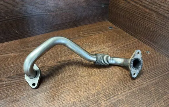 Volkswagen Transporter - Caravelle T5 EGR valve line/pipe/hose 070131521AA 070131521