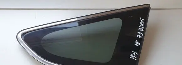 Hyundai Santa Fe Rear side window