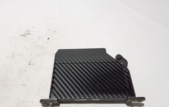 Volvo C40 Sound amplifier 32359256