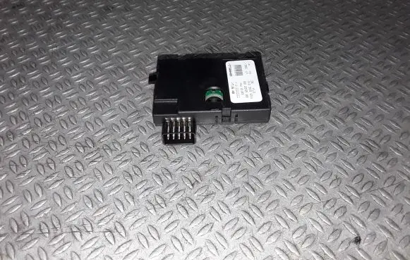 Skoda Octavia Mk2 (1Z) Steering angle sensor 1K0959654