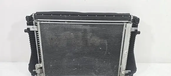 Audi Q3 F3 Intercooler radiator 5Q0145803AD