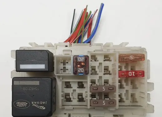Land Rover Discovery 4 - LR4 Fuse box set 6G9T-14K131-BB