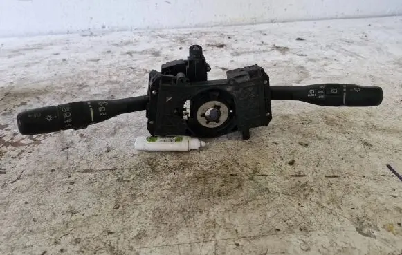 Jeep Grand Cherokee (WK) Wiper turn signal indicator stalk/switch 56042426AK