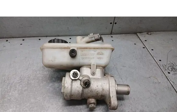 Renault Laguna II Master brake cylinder 