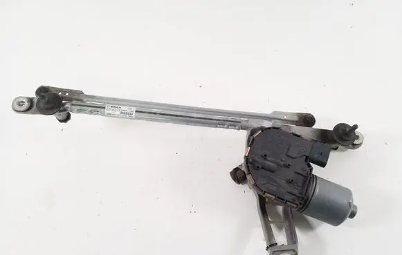 Audi A4 S4 B9 Front wiper linkage and motor