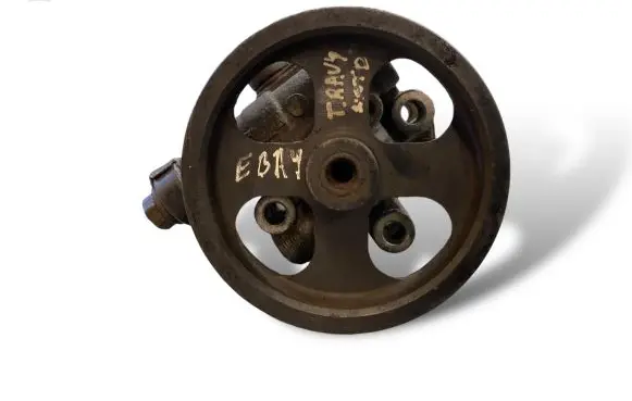 Toyota RAV 4 (XA20) Power steering pump