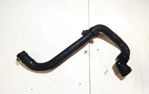 Mercedes-Benz E W212 Engine coolant pipe/hose