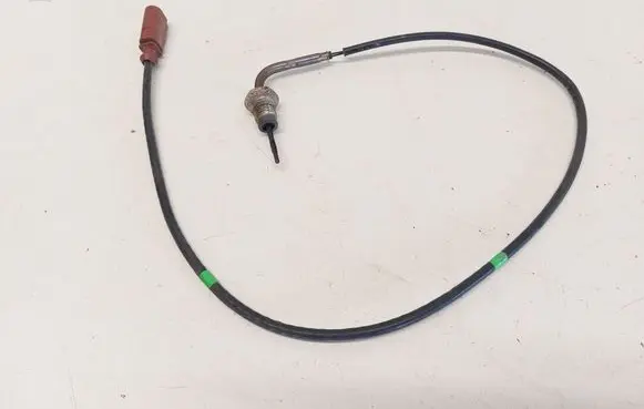 Volkswagen Tiguan Exhaust gas temperature sensor 04L906088DN