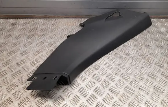 Porsche Cayenne (92A) (C) pillar trim 7P0867766D
