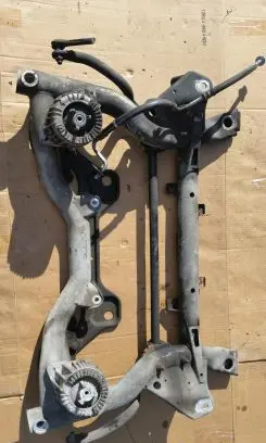 Mercedes-Benz E W212 Front axle beam 