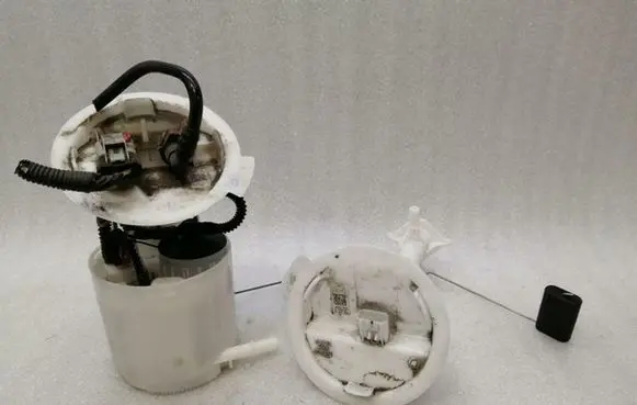 Ford Mustang VI In-tank fuel pump FR3C9H307BD