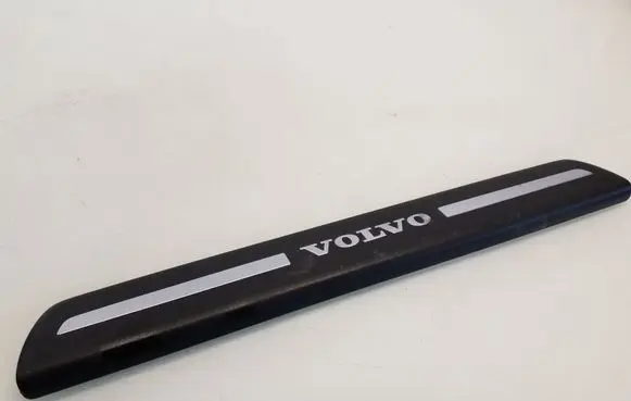 Volvo V50 Other sill/pillar trim element