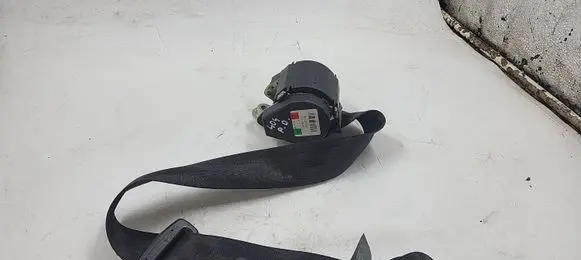 Audi A4 S4 B8 8K Front seatbelt