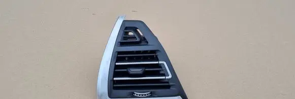 BMW X3 G01 Dashboard side air vent grill/cover trim 5A3BB10-10