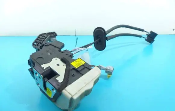 KIA Optima Front door lock IMPRK1181733