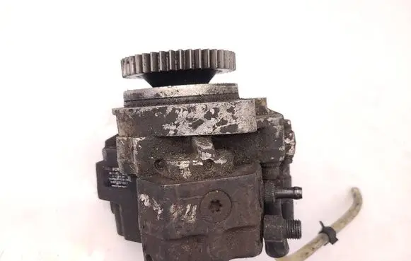 Volkswagen II LT Fuel injection high pressure pump 940707270014 0445010044