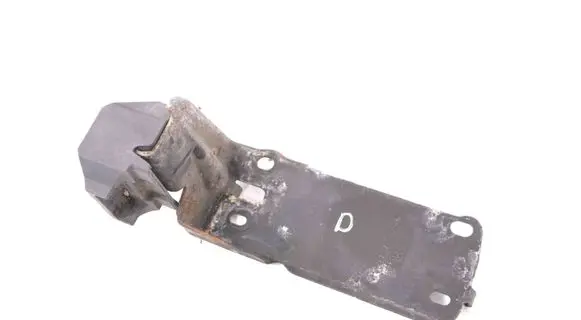 BMW 3 E90 E91 Radiator support slam panel bracket 7117812