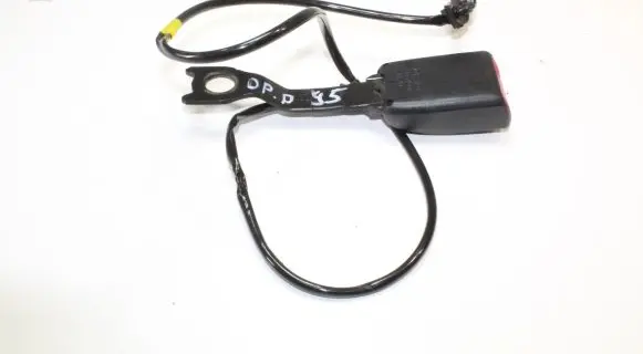 Mitsubishi Lancer Front seatbelt buckle