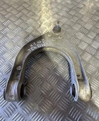 Mercedes-Benz E W211 Front lower control arm/wishbone A2113308907