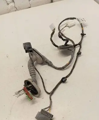 Ford Ranger Rear door wiring loom AB3914240 12577907 A12645495