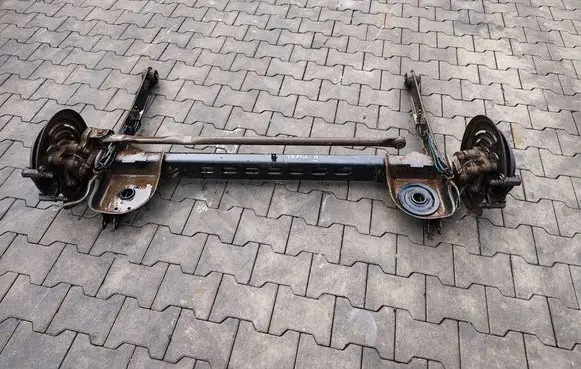 Renault Trafic II (X83) Rear axle beam 