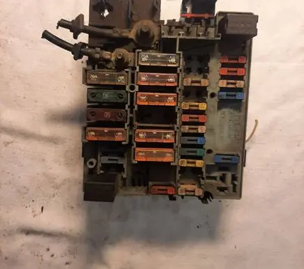 Citroen Xsara Picasso Fuse box set 9628024480