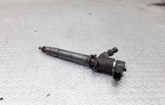 Volvo S60 Fuel injector 0445110078