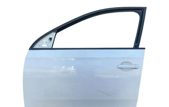 Skoda Rapid (NH) Front door 5JA831311