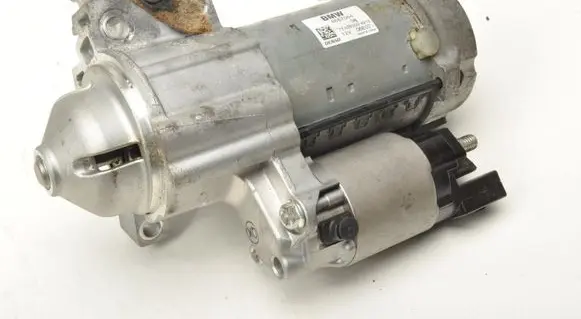 BMW 3 G20 G21 Starter motor 8687064