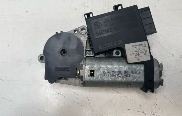 BMW 5 E39 Sunroof motor/actuator 115852 676183814809 T1000089Z1