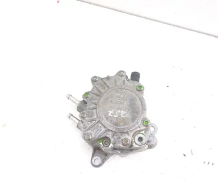 Volkswagen PASSAT B6 Fuel injection high pressure pump 03G145209C