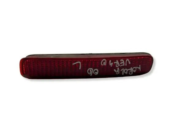 Toyota Corolla Verso AR10 Rear tail light reflector E43020003
