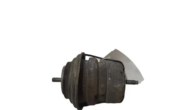 Jaguar XF X250 Engine mount bracket
