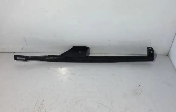 Fiat Ducato Front door windshield rail 1371003080