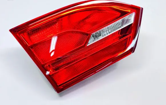 Volkswagen Jetta VI Tailgate rear/tail lights 5C6945093A 5C6945259A