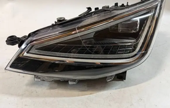 Seat Ibiza V (KJ) Headlight/headlamp 6F191007F