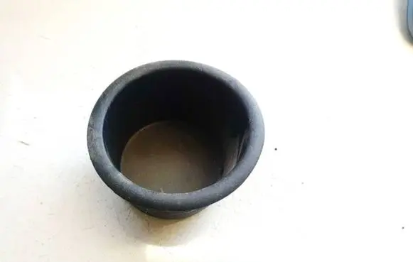 Ford Galaxy Cup holder g06m21u31148 g06m21-u31148