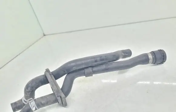 BMW 5 E60 E61 Engine coolant pipe/hose 64216911001 6911001