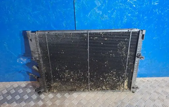 Coolant radiator